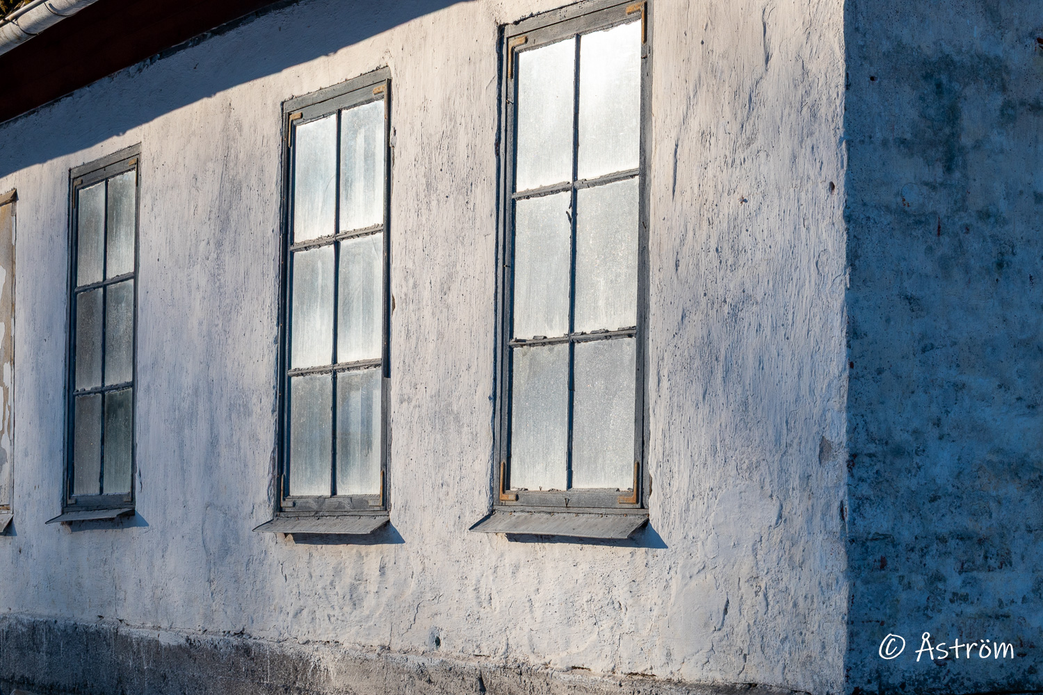 Länk till bilder från promenad Lia runt i Frövi 3 februari 2026.